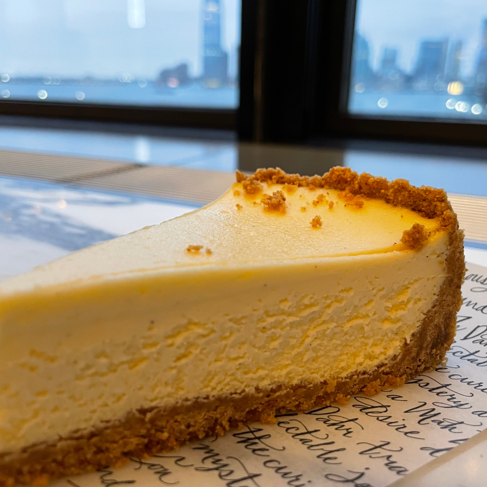 Alphonso Mango Cheesecake